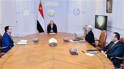 الرئيس السيسي يوجه بتطوير القطاع البيئي والحد من التلوث 