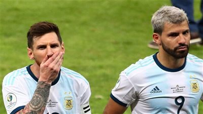 مفاجأة.. سيرخيو أجويرو يكشف عن النادي الذي يدرس النجم الأرجنتيني ليونيل ميسي الانتقال له قريبًا