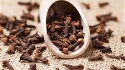 فوائد القرنفل للرجال.. تعزيز الخصوبة وتحسين العلاقة الزوجية