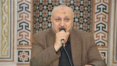 الإذاعي المصري الشهير شحاتة العرابي يكشف كواليس آخر يوم عمل له بإذاعة القرآن الكريم.. ويوضح أمنيته