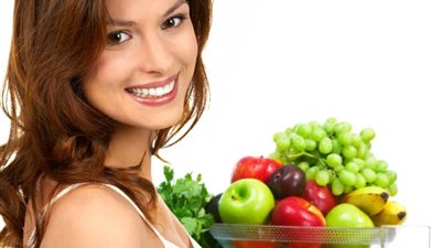 وصفات تخسيس سريعة وسهلة.. الماء بالليمون والثوم لرشاقة متناهية