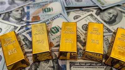 أسعار الذهب تواصل الصعود مع تراجع الدولار