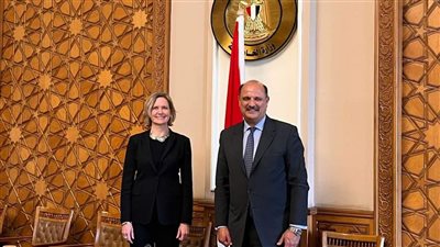 مشاورات سياسية بين مصر وكندا