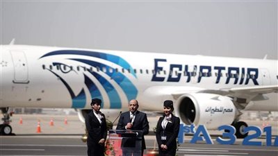 وزير الطيران المدنى يشهد مراسم تسليم أولى طائرات الشركة الوطنية مصر للطيران من طراز الإيرباص A321 NEO