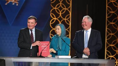 عضو بمجلس العموم البريطاني يحث الغرب على دعم المقاومة الايرانية 