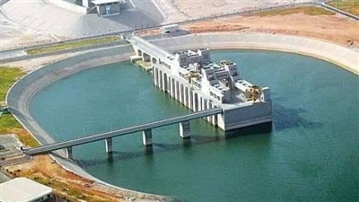 وزير الري يتفقد محطة الرفع العملاقة بتوشكى