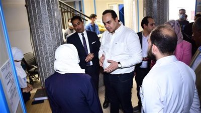 رئيس هيئة الرعاية الصحية يتفقد الخدمات الطبية في مدينة الطور من الوحدات والمستشفيات