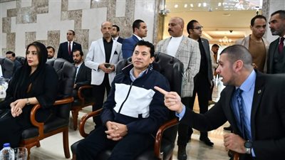 وزير الرياضة وسفيرة الإمارات يفتتحان بطولة محترفي الجوجيتسو بالمدينة الرياضية بالعاصمة الإدارية الجديدة