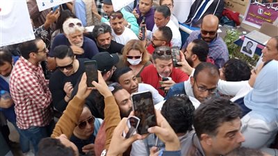 انتخابات نقابة المهن التمثيلية تتصدر التريند .. ما هي حقيقة ظهور أسد؟