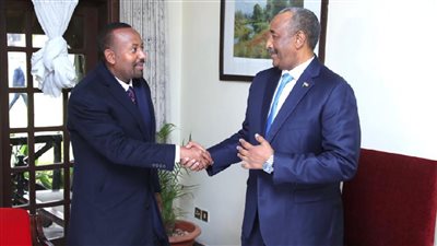 صحف السودان تسلط الضوء على مباحثات البرهان وأبي أحمد