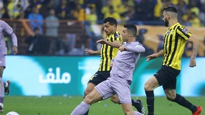 التعادل السلبي يحسم الشوط الأول بين النصر والاتحاد بالدوري السعودي