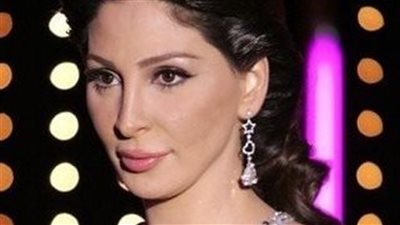 بسبب أغنية “من أول دقيقة”.. كيف أثارت الفنانة اللبنانية إليسا الجدل على مواقع التواصل؟