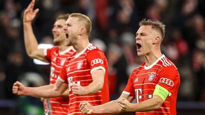 بايرن ميونخ يكتسح أوجسبورج برباعية في شوط أول مثير بالدوري الألماني