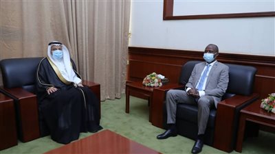  عضو مجلس السيادة السوداني يستقبل سفير السعودية لدى الخرطوم