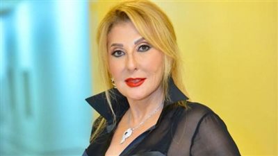 منهم نادية الجندي.. نجوم الفن في مصر يحرصون على مشاركة جمهورهم لحظاتهم المميزة (صور)