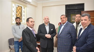 وزير التنمية المحلية ومحافظ بني سويف يتابعان سير العمل بالمركز التكنولوجي بمدينة بني سويف
