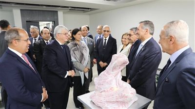 وزير التعليم العالى يفتتح المبنى الجديد لعيادات طب الأسنان بالجامعة البريطانية