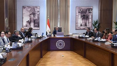 رئيس الوزراء يستعرض أبرز ملامح الخطة الاستثمارية للعام (2023-2024)
