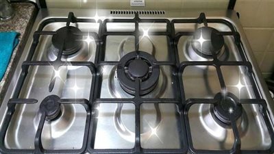 طريقة تنظيف البوتاجاز الاستانلس من الداخل والخارج.. افعليها قبل رمضان