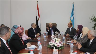 وزير التربية والتعليم يجتمع بمديري الإدارات التعليمية بالإسكندرية لمتابعة سير العملية التعليمية