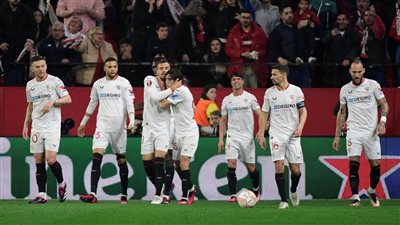 إشبيلية يتأهل لربع نهائي الدوري الأوروبي رغم خسارته من فناربخشة