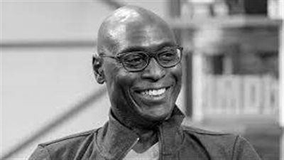 من هو الممثل الأمريكي لانس ريديك الذي تصدر التريند ؟