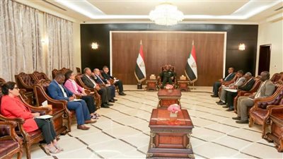 السودان.. الآلية الثلاثية تبحث الدفع بالعملية السياسية 