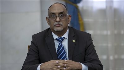 وزير المالية الموريتاني يلتقي بعثة من البنك الإسلامي للتنمية