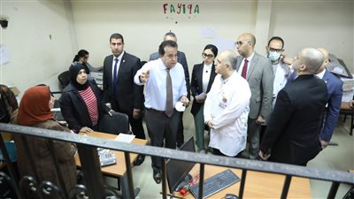 وزير الصحة يبحث مع مدير ونواب المعهد القومي للقلب وضع خطة تطوير للمنشأة بالكامل 