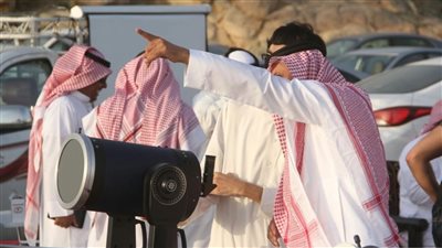 دعاء رؤية هلال رمضان 2023.. ردده الآن