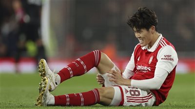 أرسنال يعلن غياب مدافعه الدولي حتى نهاية الموسم بسبب الإصابة