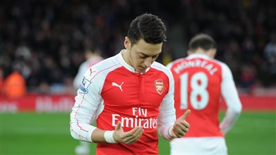 بعد مسيرة مُظفرة.. مسعود أوزيل يُعلن اعتزال كرة القدم