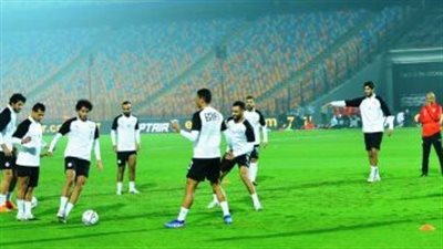 منتخب مصر الأول لكرة القدم يخوض أولى تدريباتهم باستاد الدفاع الجوي (أسماء المشاركين)