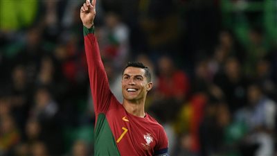 رود فان نيستلروي عن رأيه في البرتغالي كريستيانو رونالدو Cristiano ronaldo: أفضل من ميسي