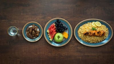 نصائح الإفطار الصحي في رمضان.. المسموح والممنوع طبيًا