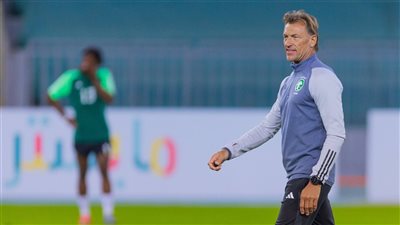 تقارير تكشف.. رحيل رينارد عن منتخب السعودية لتدريب سيدات فرنسا