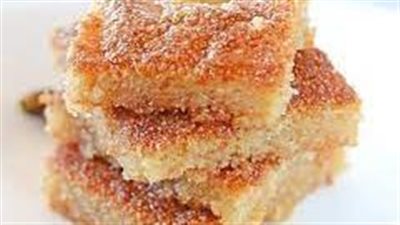 طريقة عمل البسبوسة بالزبادي.. مذاق مميز بعد الافطار 