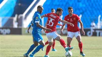 لأجل الفوز على الأهلي.. الهلال السوداني يرصد مكافأة مالية كبيرة للاعبيه
