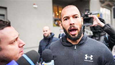 قصة تصدر البلوجر البريطاني الشهير 