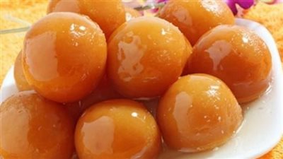 طريقة عمل الزلابية زي المحلات.. احصلي على اللقيمات المقرمشة الشهية 