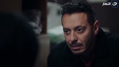 احتفت الحارة ورياض الخولي ببراءة مصطفى شعبان.. كواليس مسلسل بابا المجال الحلقه 13