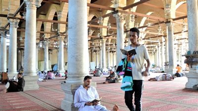 ضوابط الاعتكاف في المساجد بمصر.. وآلية المشاركة
