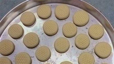 طريقة عمل الكعك الناعم بالزيت.. مكونات بسيطة غير مكلفة 