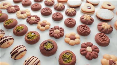 طريقة عمل البيتي فور نجلاء الشرشابي.. وصفات على قد الأيد