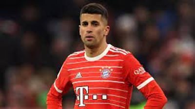 كيف أثار جواو كانسيلو لاعب نادي بايرن ميونخ الألماني Bayern munich تفاعلًا على تويتر؟