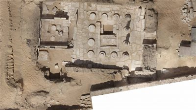 مصر.. الكشف مقبرة وأربعة مقاصير صغيرة بمنطقة آثار سقارة تعود لعصر الرعامسة