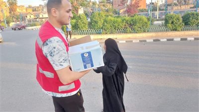 الهلال الأحمر المصري يواصل مبادراته خلال شهر رمضان بحملات 