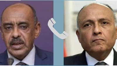 وزير الخارجية المصري يبحث التطورات في الخرطوم مع نظيره السوداني هاتفيًا
