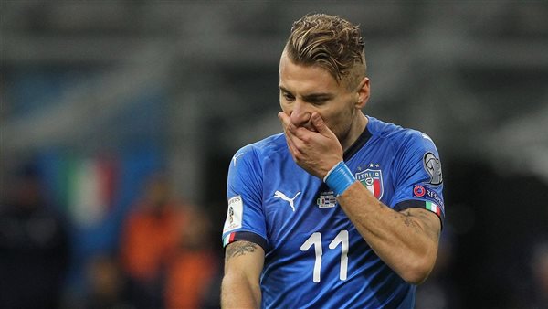 إيموبيلي يغيب عن الملاعب لمدة شهرين بسبب الإصابة إيموبيلي يغيب عن الملاعب لمدة شهرين بسبب الإصابة