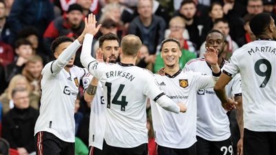 بهدفين في نوتينجهام.. مانشستر يونايتد يواصل انتصاراته بالدوري الإنجليزي
